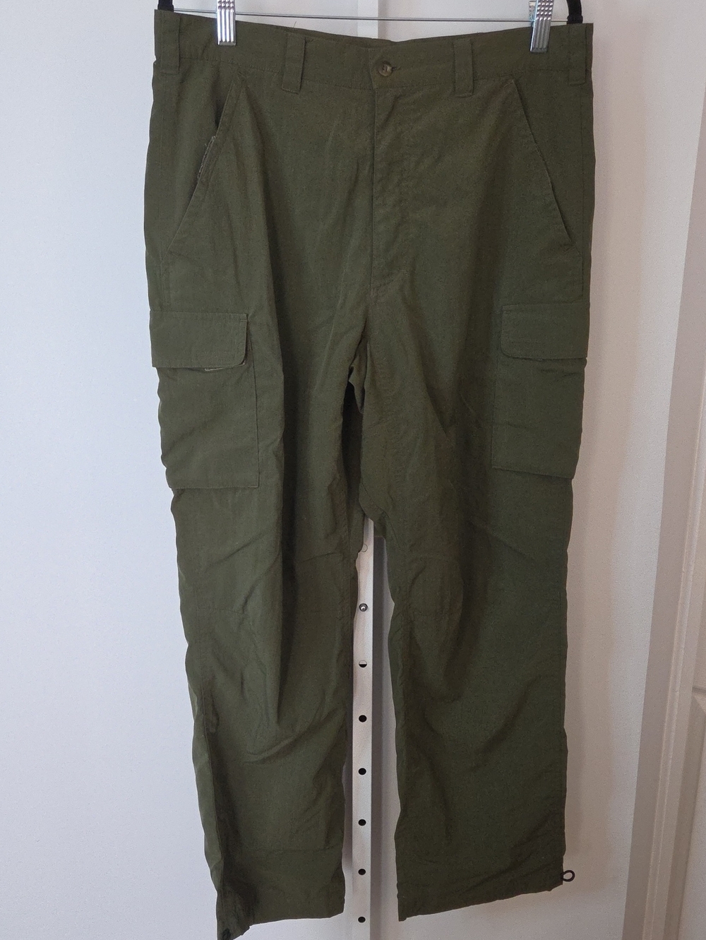 Vintage EMS Gorpcore Nylon Cargo Trail Pants Army Olive Green Mens 34 x 30